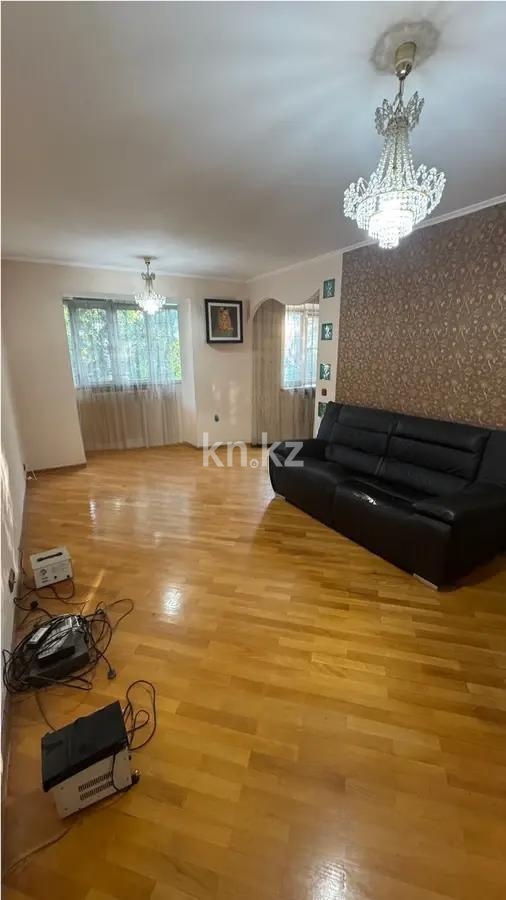 Продажа 3-комнатной квартиры, 61.8 м², ул. Елебекова, дом  27 в Алматы