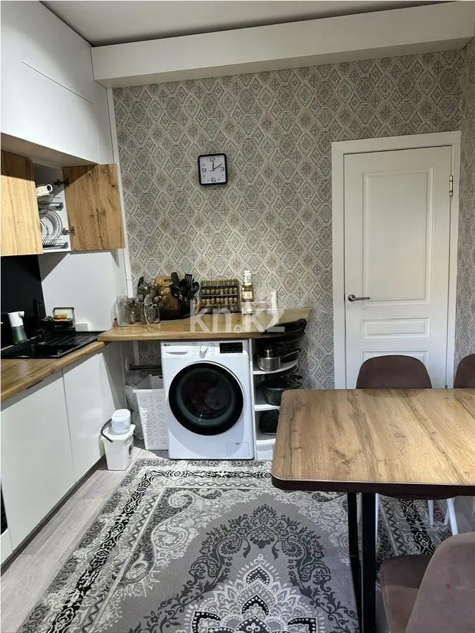 Продажа 4-комнатной квартиры, 95.6 м², мкр-н Таугуль-1, дом  42 в Алматы - фото 4