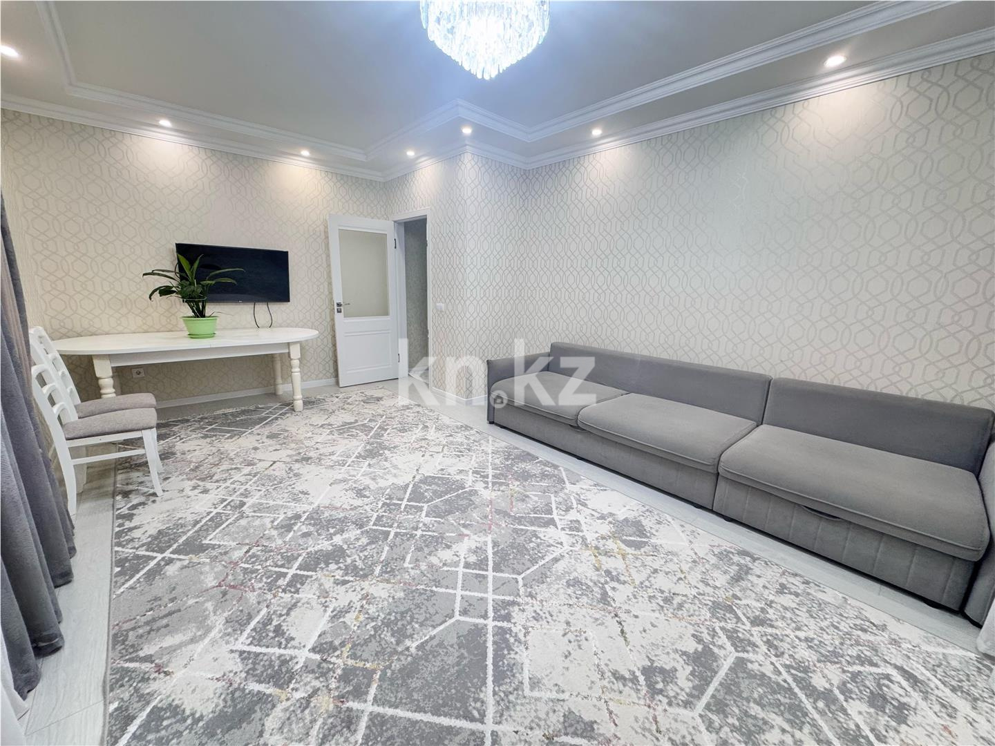 Продажа 2-комнатной квартиры, 65 м² в Астане - фото 2