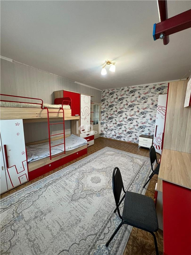 Продажа 3-комнатной квартиры, 80 м², пр. Шахтеров, дом  74 в Караганде - фото 5