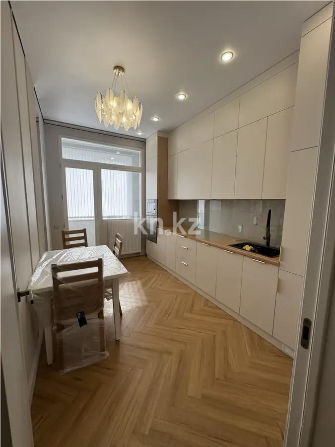 Продажа 2-комнатной квартиры, 66 м², ул. Тыныбаева, дом  14 в Астане - фото 3