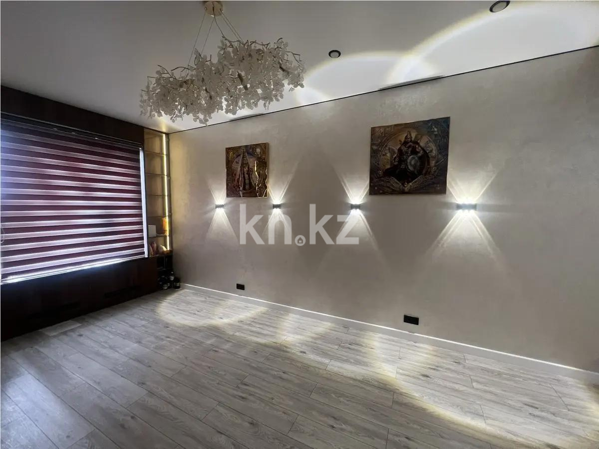 Продажа 2-комнатной квартиры, 60 м² в Алматы