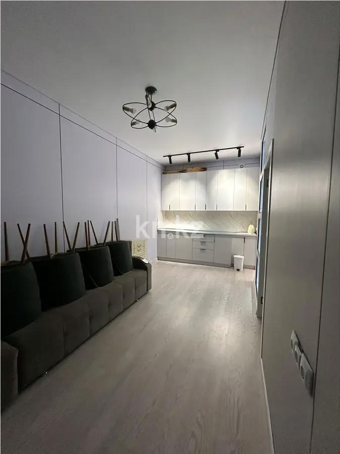 Продажа 3-комнатной квартиры, 56 м², пр. Абая, дом  164 в Алматы - фото 4
