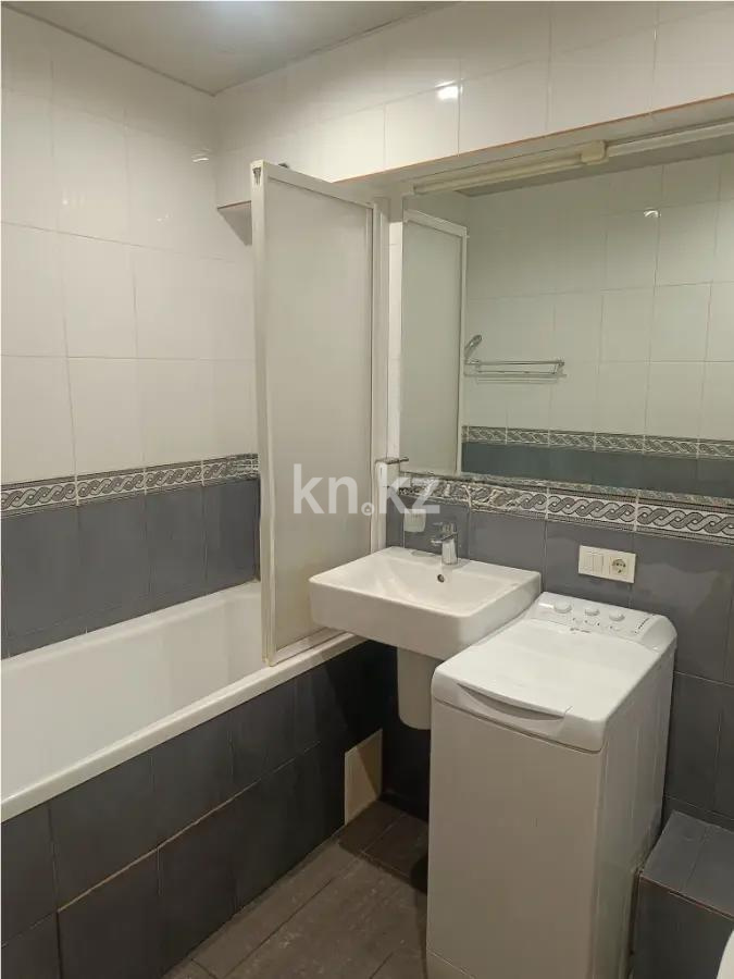 Продажа 1-комнатной квартиры, 35.2 м² в Алматы - фото 3