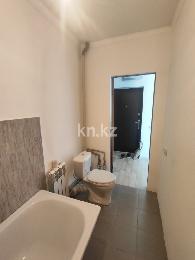 Продажа 1-комнатной квартиры, 32 м², ул. Утеген батыра, дом  39 в Алматы - фото 9