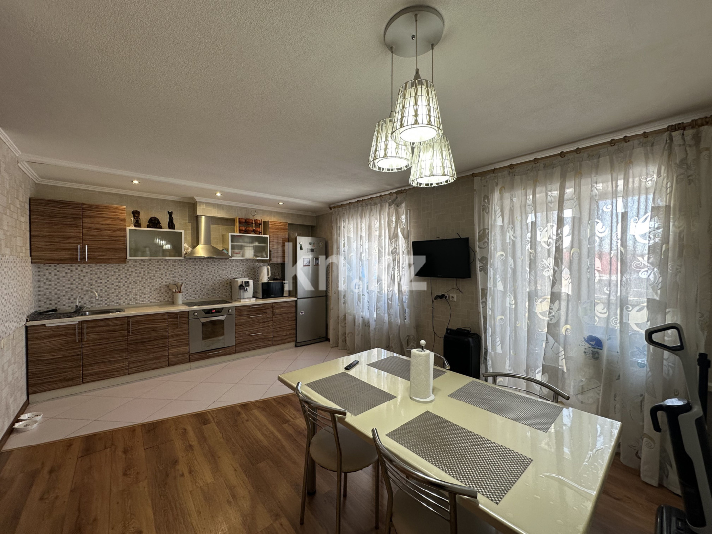 Продажа 4-комнатной квартиры, 104.5 м² в Караганде - фото 11