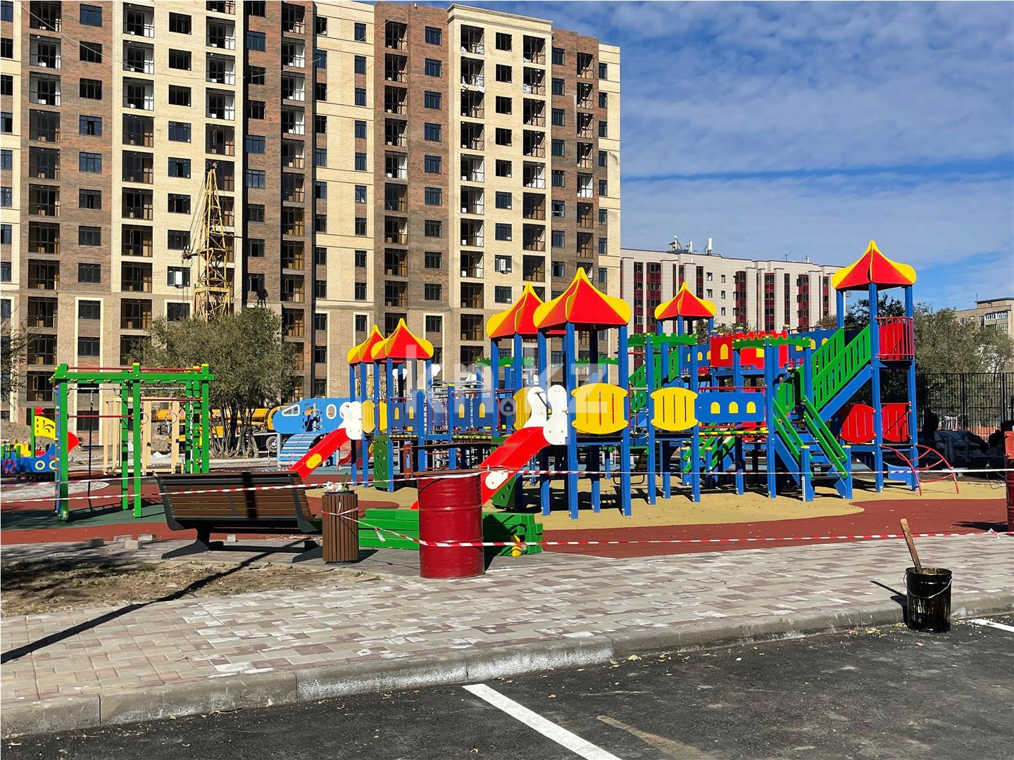 Продажа 3-комнатной квартиры, 92 м² в Караганде
