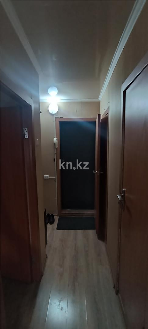 Продажа 4-комнатной квартиры, 60 м², мкр-н 19 в Караганде - фото 16
