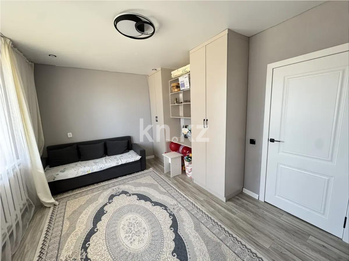 Продажа 3-комнатной квартиры, 71 м², мкр. Шахтерский, дом  120 в Караганде - фото 2