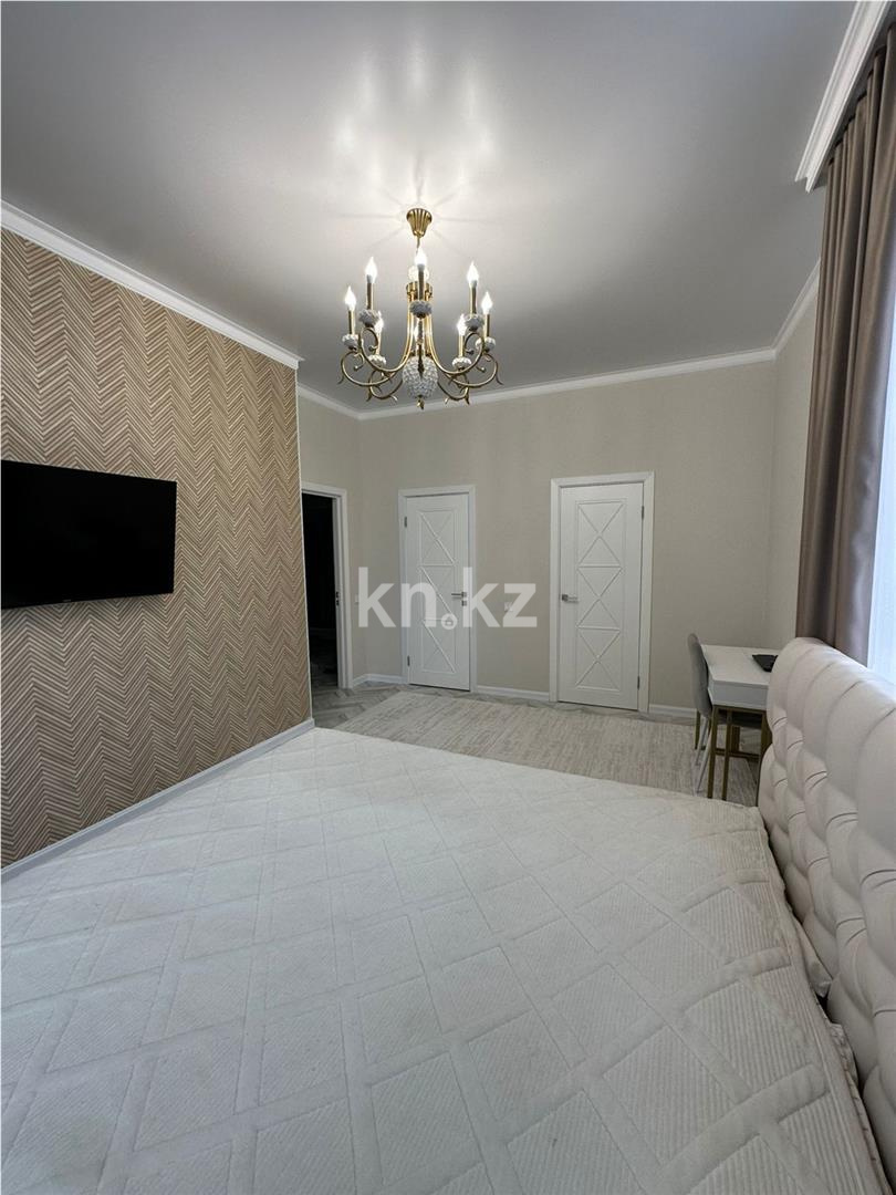 Продажа 4-комнатной квартиры, 110 м², ул. Анет баба в Астане - фото 4