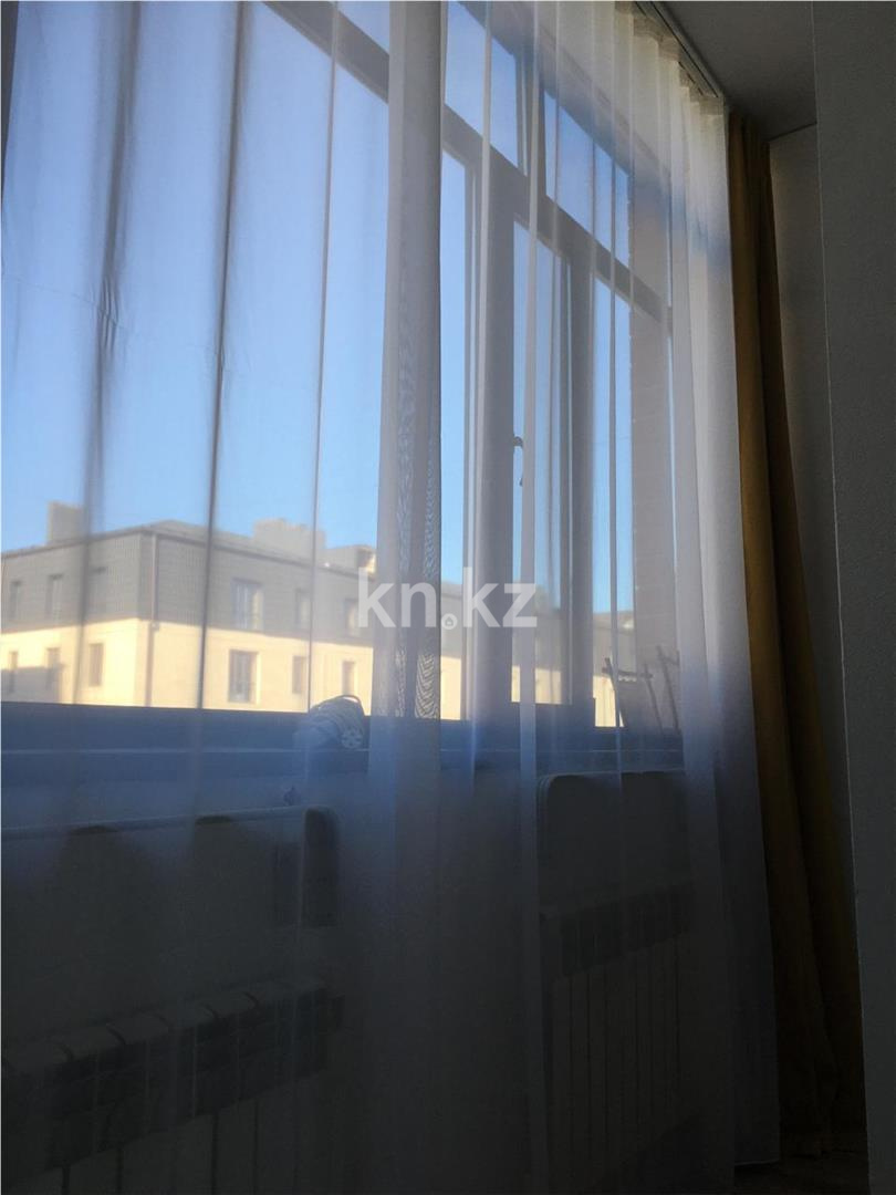 Продажа 3-комнатной квартиры, 78 м², мкр. Алтын Арка в Караганде - фото 12