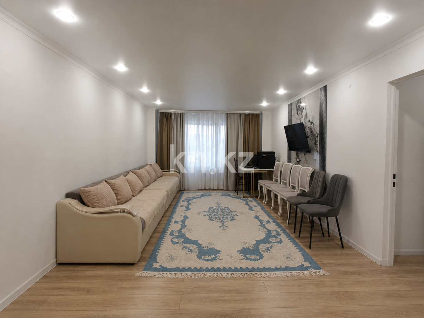 Продажа 2-комнатной квартиры, 70 м² в Караганде