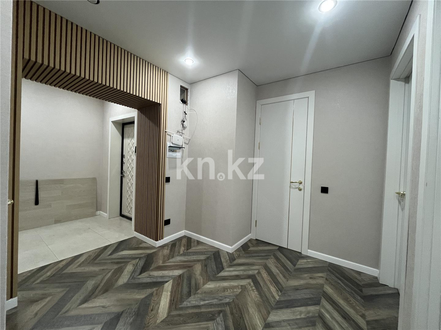 Продажа 4-комнатной квартиры, 110 м², ул. Букетова, дом  60/2 в Караганде - фото 35