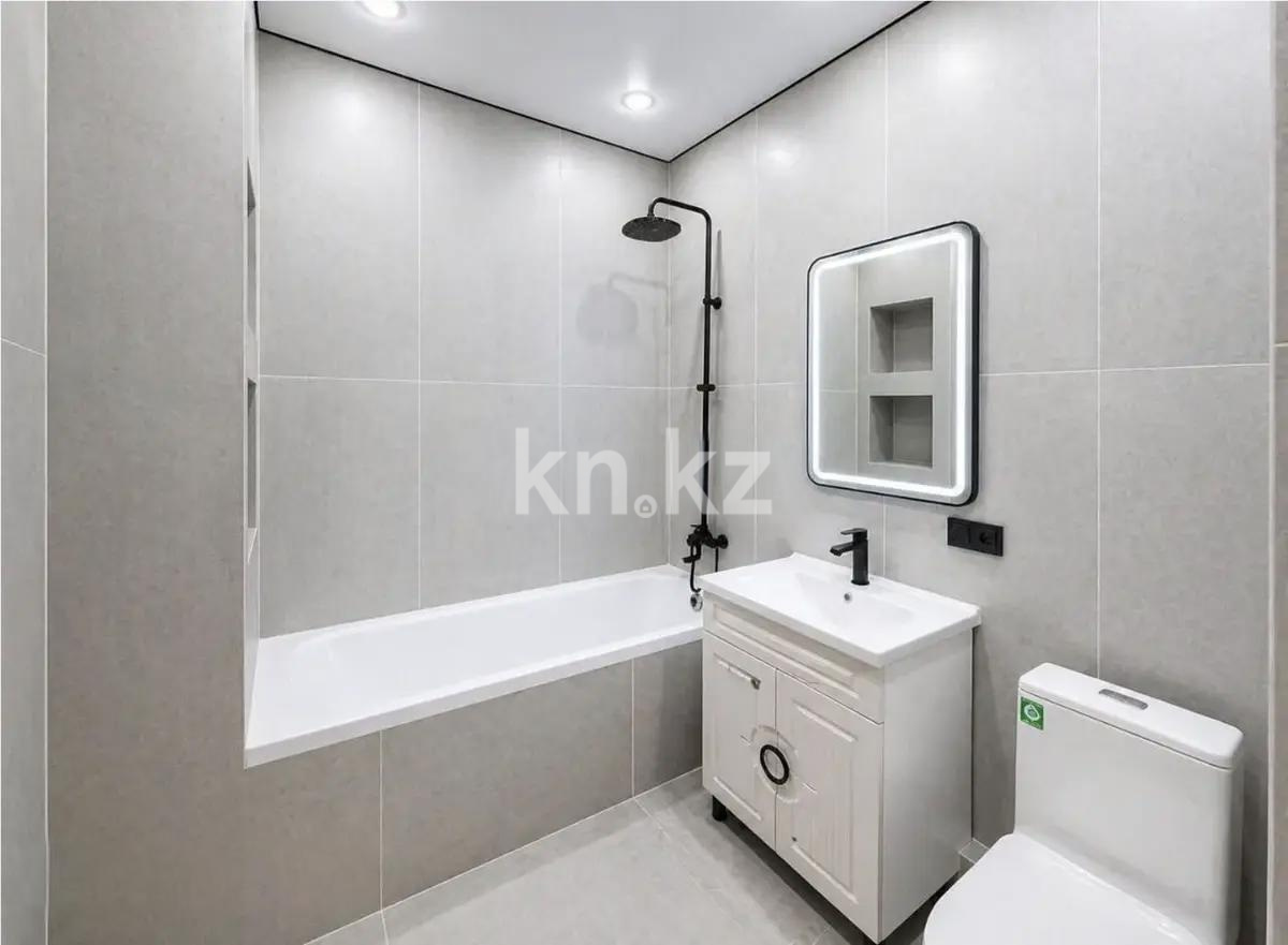 Продажа 2-комнатной квартиры, 65.6 м² в Алматы - фото 3