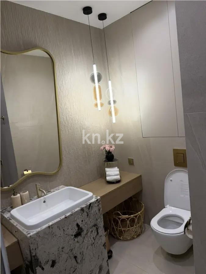 Продажа 5-комнатной квартиры, 245 м² в Астане - фото 6