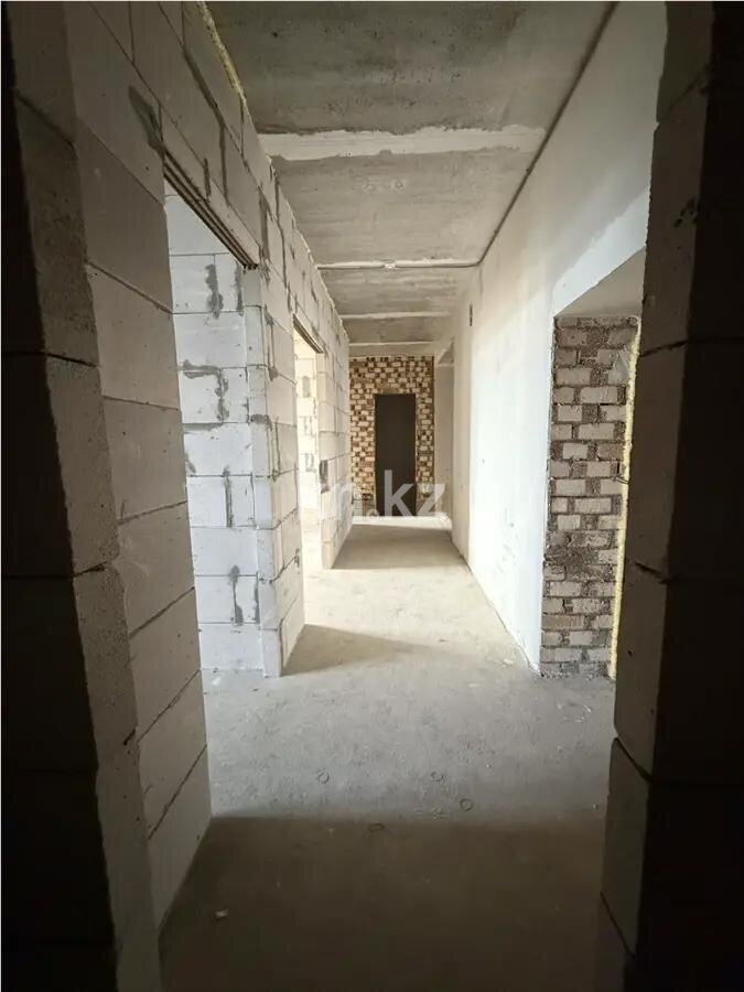 Продажа 4-комнатной квартиры, 110 м² в Караганде - фото 3