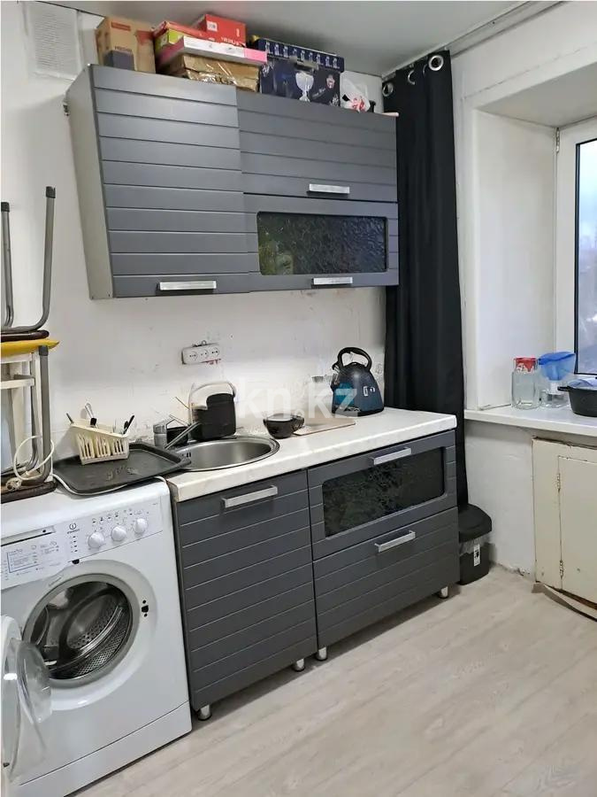 Продажа 1-комнатной квартиры, 32 м², мкр-н 12, дом  14 в Караганде - фото 2