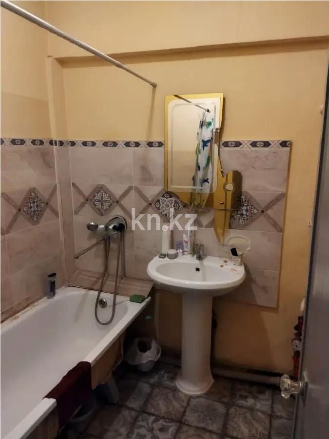 Продажа 2-комнатной квартиры, 63.8 м² в Алматы - фото 3