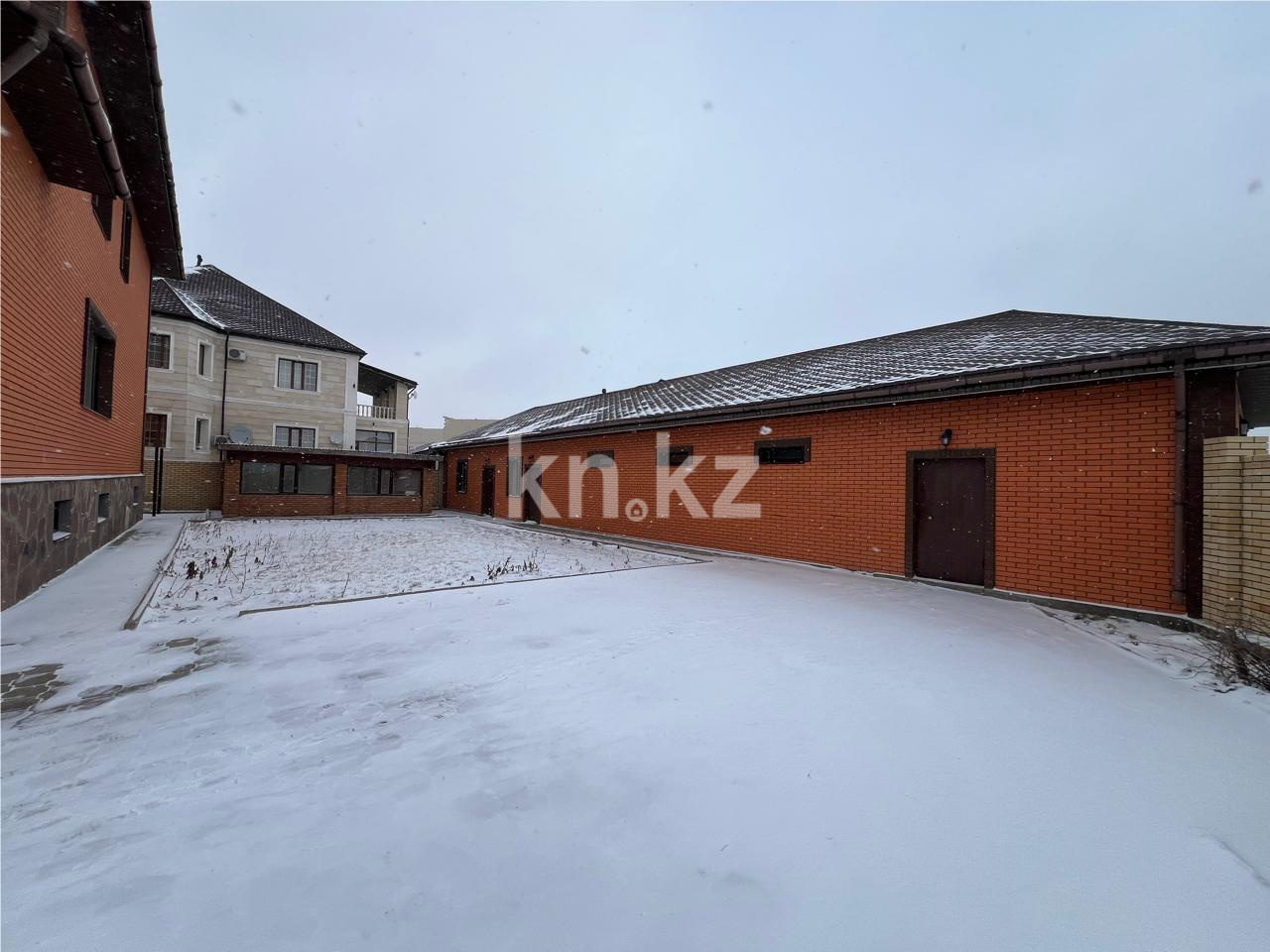 Продажа 9-комнатного дома, 464 м², мкр. Оазис, дом  11 в Караганде - фото 4