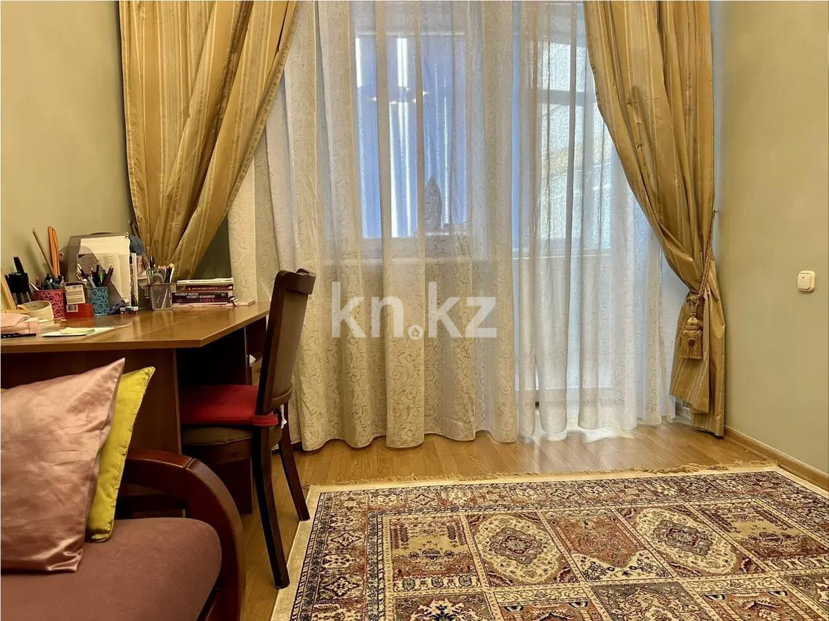 Продажа 4-комнатной квартиры, 167.9 м², ул. Каратаева, дом  38а в Алматы - фото 4