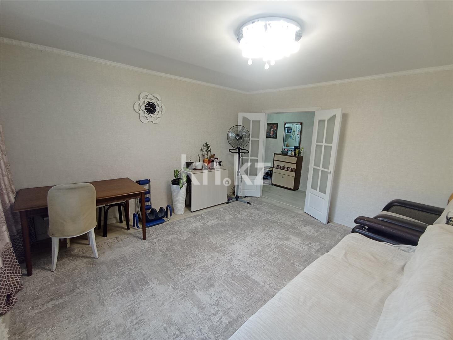 Продажа 3-комнатной квартиры, 63 м² в Караганде - фото 2