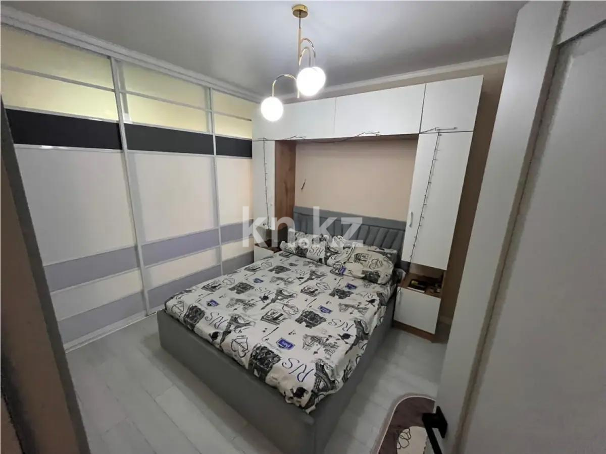 Продажа 3-комнатной квартиры, 52 м², ул. Халиуллина, дом  172 в Алматы - фото 2