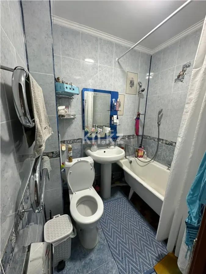 Продажа 3-комнатной квартиры, 58.6 м², мкр-н 2, дом  12 в Алматы - фото 5