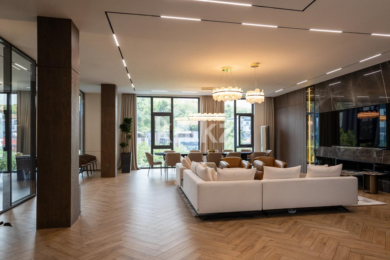 Продажа 6-комнатной квартиры, 650 м² в Алматы