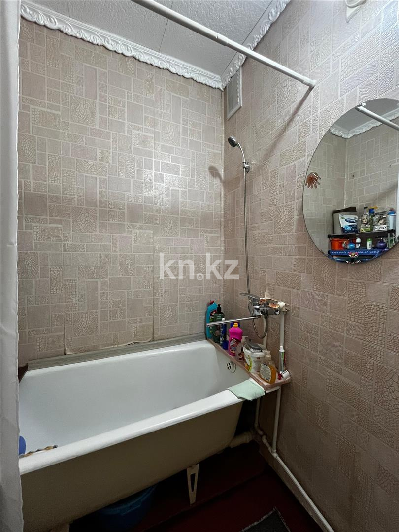 Продажа 2-комнатной квартиры, 54 м², мкр-н Восток-3 в Караганде - фото 8