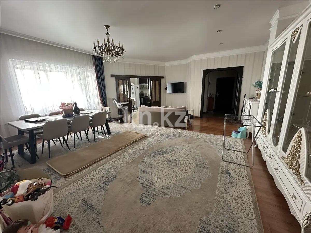 Продажа 4-комнатной квартиры, 125 м², ул. Отырар, дом  4/3 в Астане