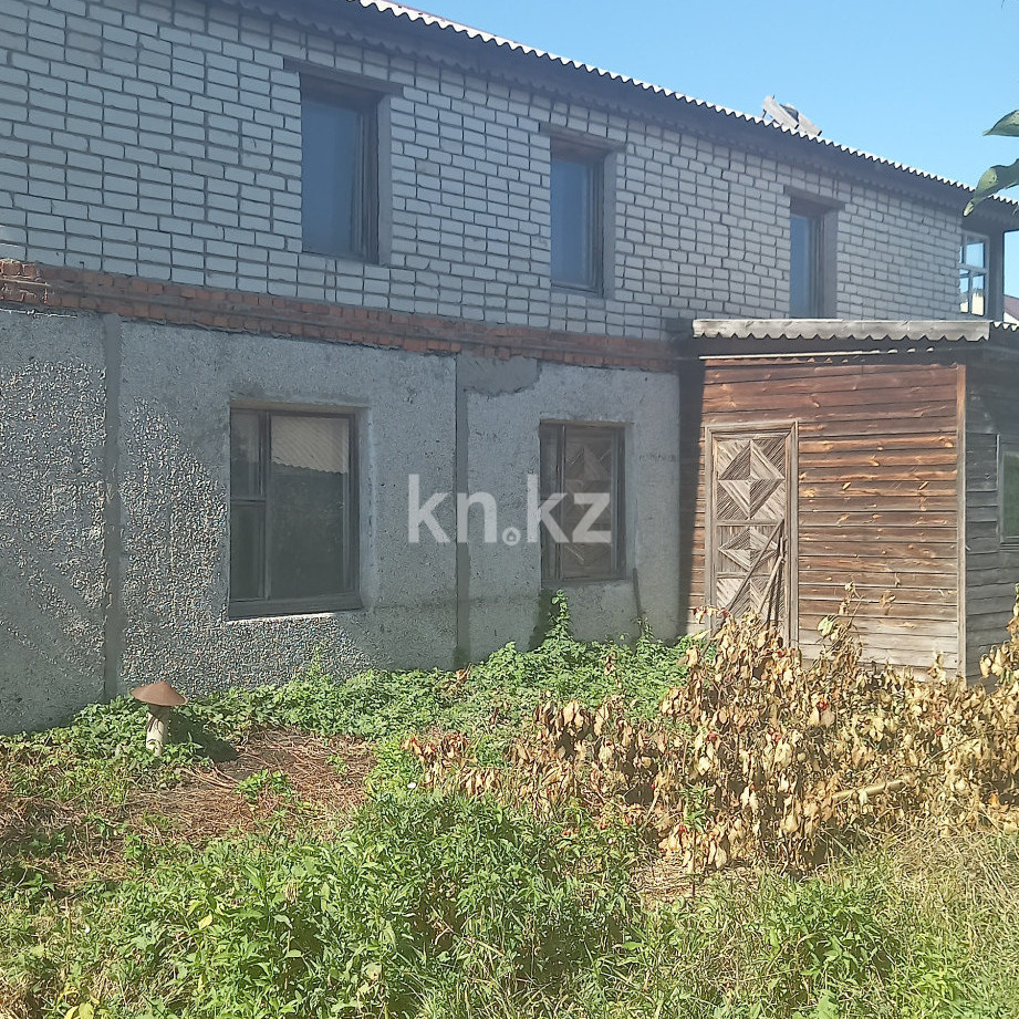 Продажа 8-комнатного дома, 1 м², ул. Степная, дом  25 в Костанае - фото 2