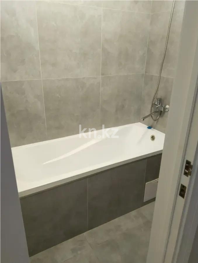Продажа 3-комнатной квартиры, 71 м² в Астане - фото 4