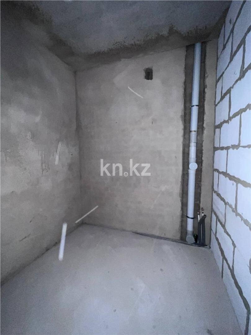 Продажа 3-комнатной квартиры, 76 м² в Караганде - фото 27
