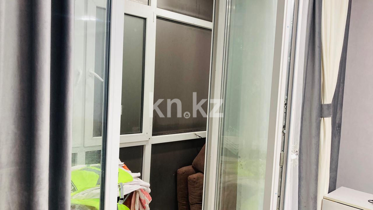 Продажа 3-комнатной квартиры, 84 м², ул. Сатыбалдина в Караганде - фото 25