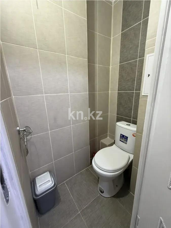 Продажа 2-комнатной квартиры, 50 м², мкр-н Аксай-4, дом  74 в Алматы - фото 5