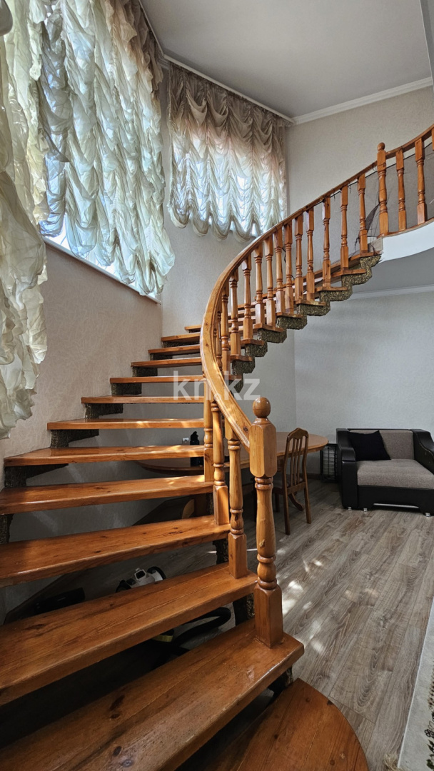 Продажа 4-комнатного дома, 218 м² в Алматы - фото 27