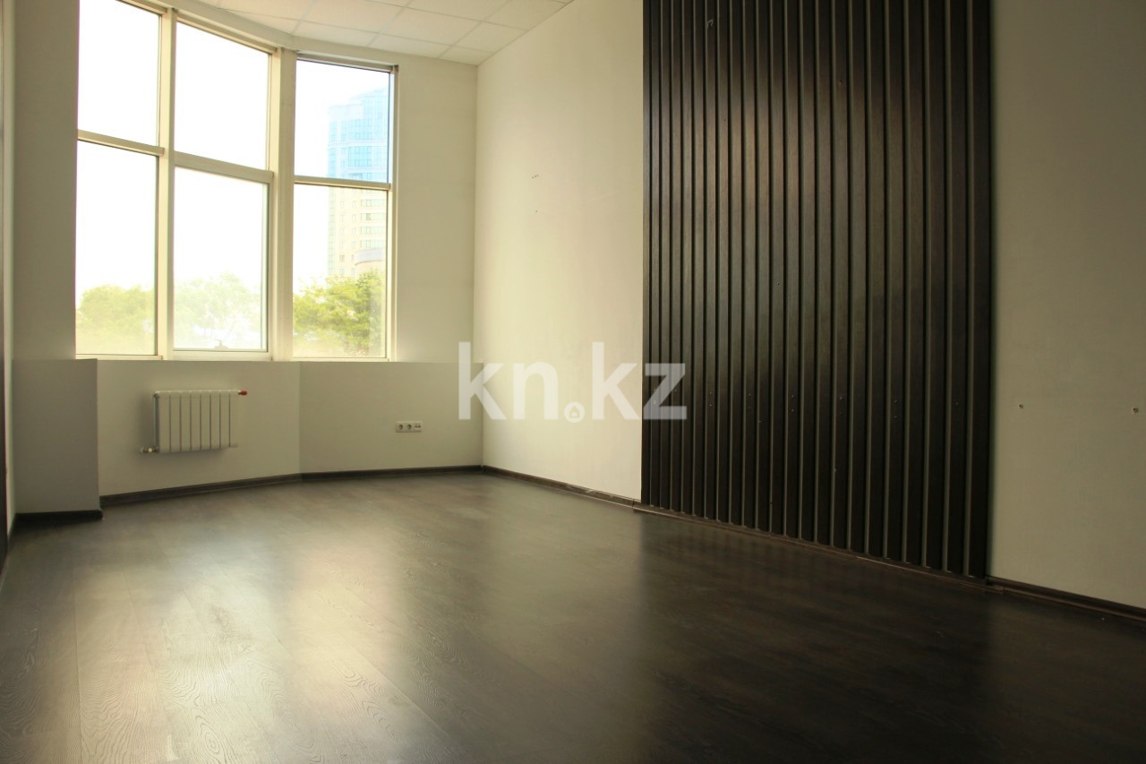 Аренда , пр. Аль-Фараби, дом  13 к2в в Алматы - фото 18