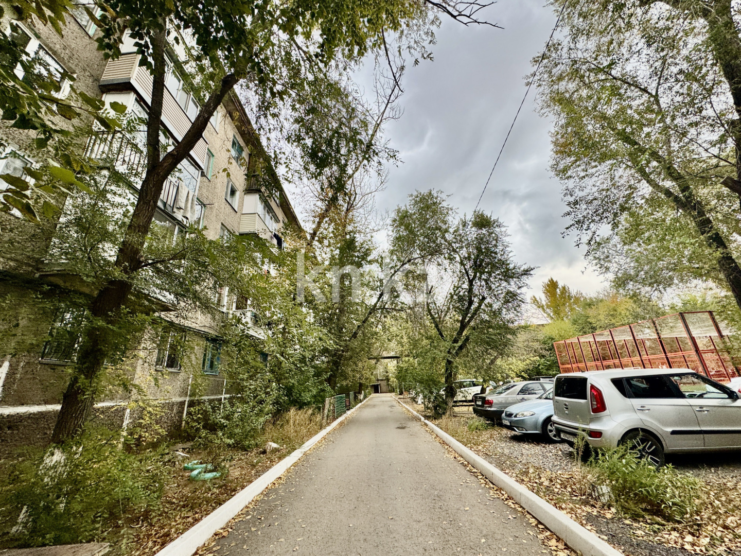 Продажа 2-комнатной квартиры, 43 м², ул. Ержанова, дом  37 в Караганде - фото 16