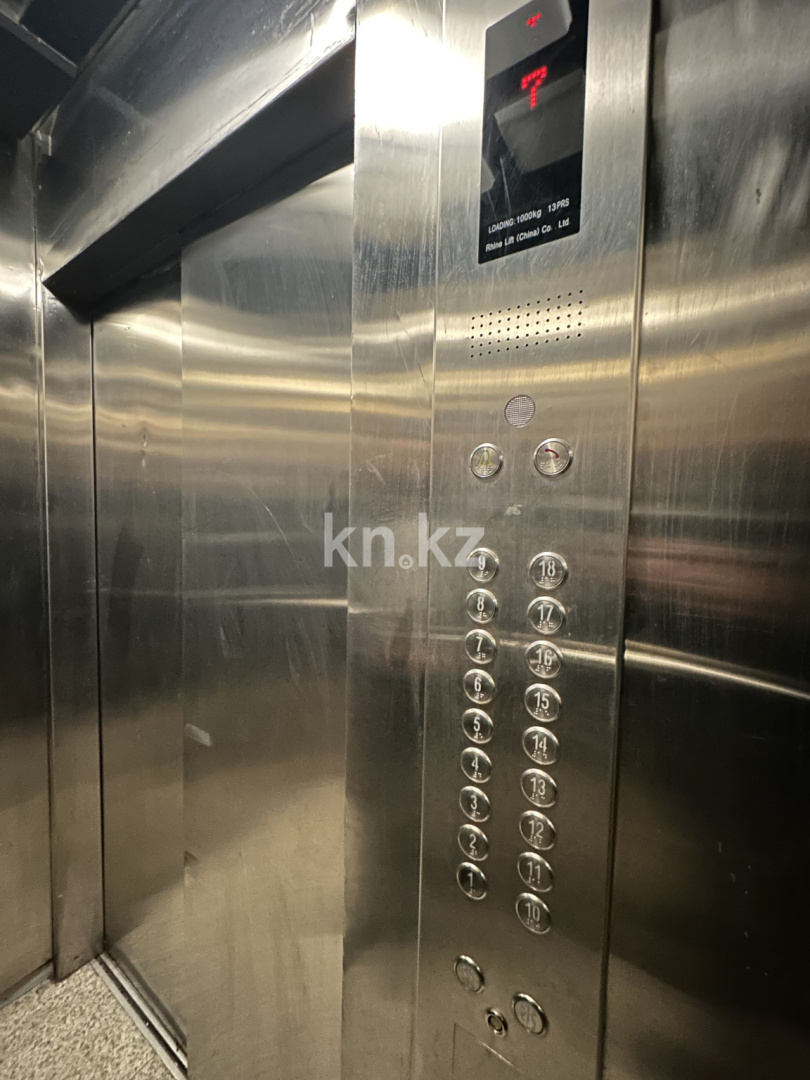 Аренда 3-комнатной квартиры, 117 м², пр. Шахтеров, дом  60 в Караганде - фото 36