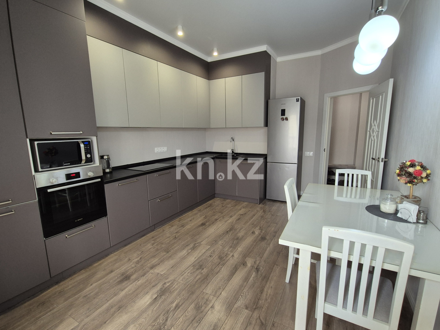 Продажа 2-комнатной квартиры, 65.1 м² в Астане - фото 2