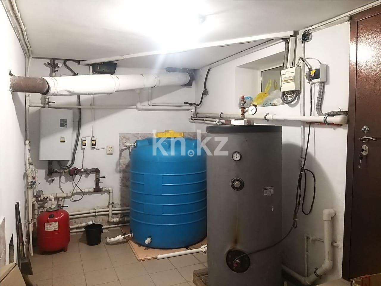 Продажа 5-комнатного дома, 520 м², ул. Муканова в Караганде - фото 50