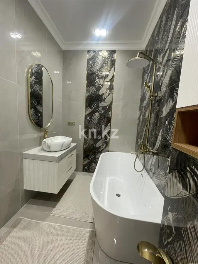 Продажа 2-комнатной квартиры, 99.1 м² в Алматы - фото 4