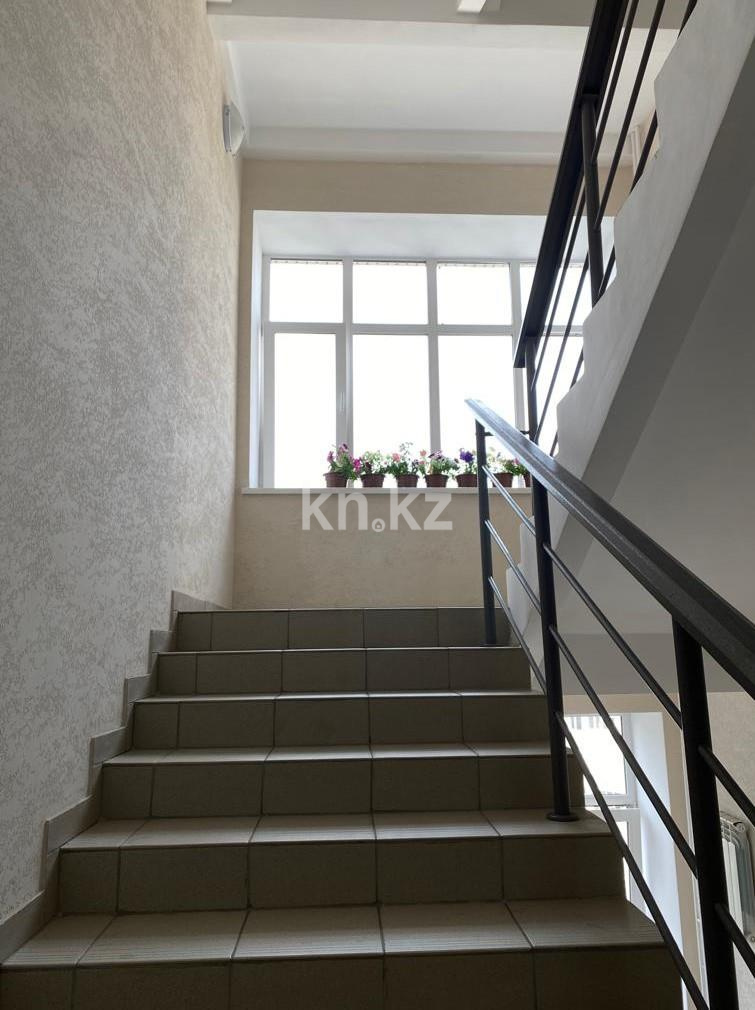 Продажа 3-комнатной квартиры, 74 м², мкр-н Степной-3, дом  1/10 в Караганде - фото 27