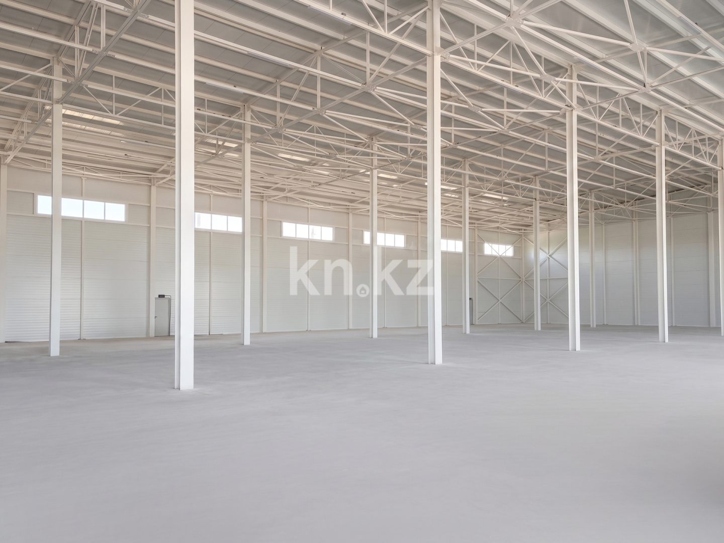 Аренда базы, 1800 м² в Алматы