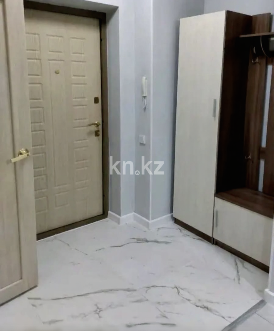 Аренда 1-комнатной квартиры, 30 м², ул. Аль-Фараби, дом  34/1 в Астане - фото 4