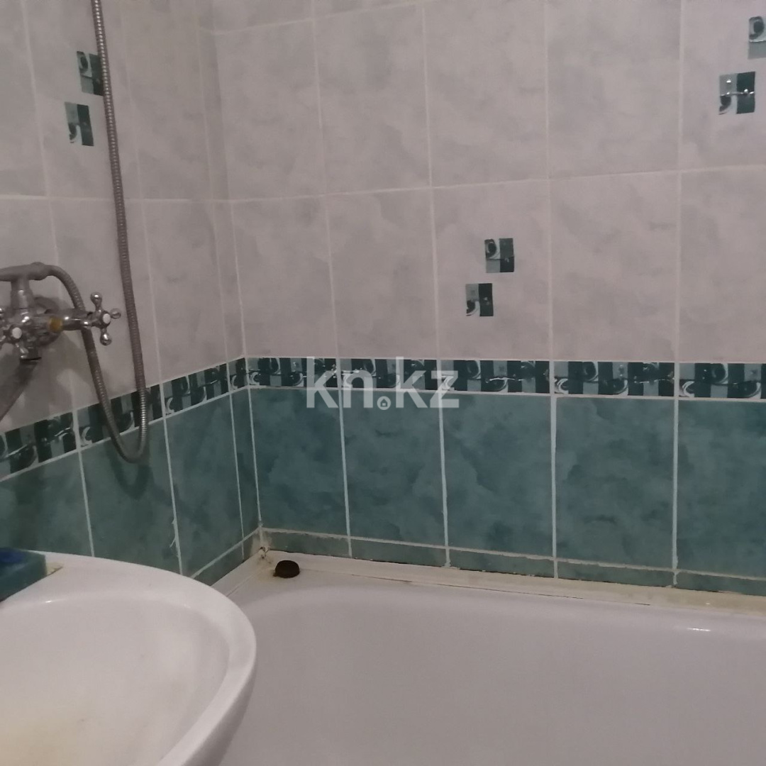 Продажа 2-комнатной квартиры, 55.7 м², пр. Назарбаева, дом  145 в Усть-Каменогорске - фото 11