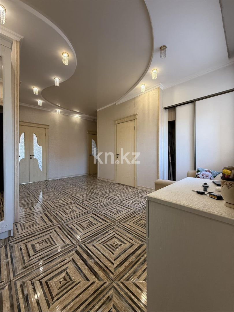 Продажа 5-комнатного дома, 450 м² в Караганде - фото 24