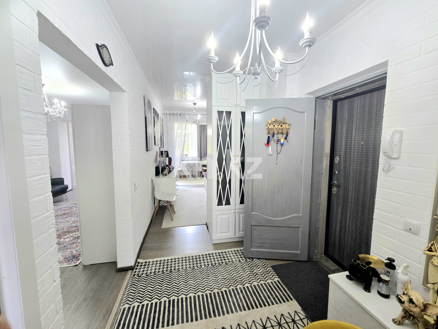 Продажа 2-комнатной квартиры, 62 м², 15-й микрлоайон, дом  14 в Шымкенте - фото 18