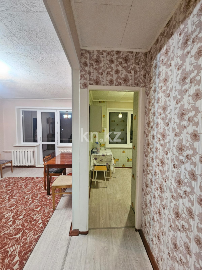Продажа 2-комнатной квартиры, 45 м², ул. Ержанова, дом  45 в Караганде - фото 8