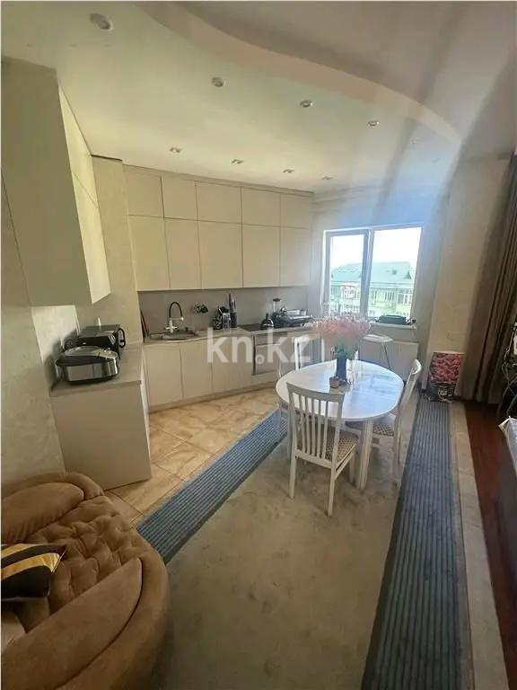 Продажа 3-комнатной квартиры, 130 м², ул. Курмангазы, дом  145 в Алматы - фото 4